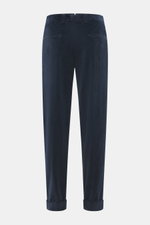 Rear view of Berwich Corduroy pants 'Chiaia' navy in tapered fit with side seam pockets, hip pockets, fixed hem turn-up, and zip waist closure.

<p>The trousers 'Chiaia' by BERWICH show how casual elegance can be with their distinctive corduroy in slightl