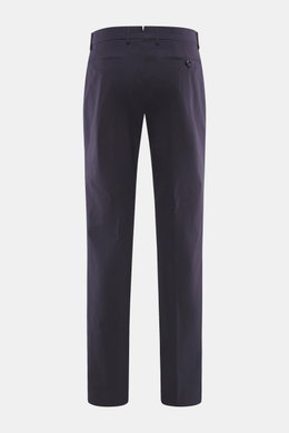 Berwich Baumwollhose 'Retrolong' navy, Rückansicht, Regular Fit, leichte Baumwolle mit Elastan, paspelierte Taschen, schmal zulaufend, offene Saumlänge.
