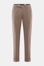 Front view of Jacob Cohen Trousers 'Jannik' taupe melange in a slim tapered cut, made of cotton and virgin wool, featuring zipper, button, elastic waistband inserts, French pockets, piped coin and back pockets, and a small calfskin patch. Precise Italian 