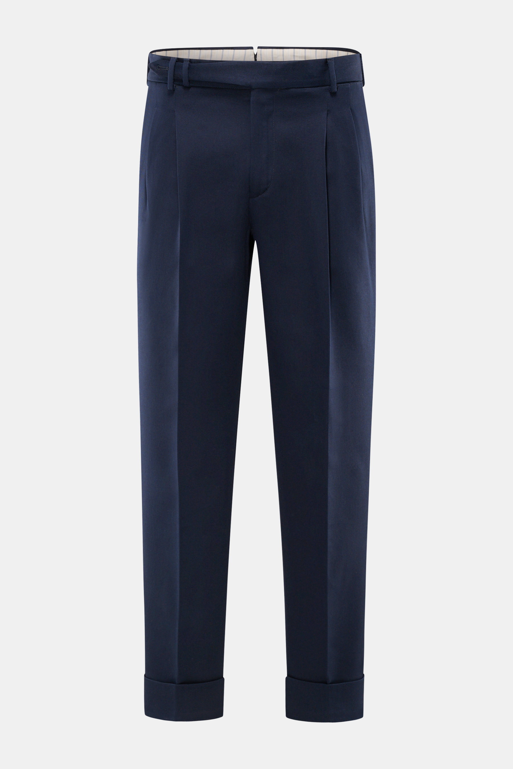 PT Torino Baumwollhose 'Carrot Fit' navy, frontale Ansicht, Twill aus reiner Baumwolle, schwere, leicht elastische Qualität, weicher Griff, reguläre Oberschenkelweite, knöchellang, Reißverschluss, Bundknöpfe, Uhrentasche, doppelte Bundfalte, französische 