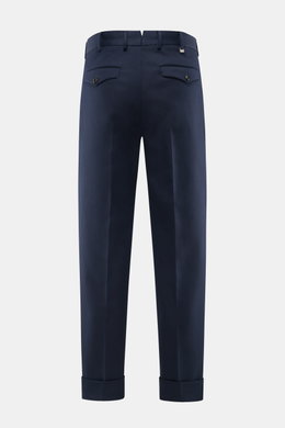 PT Torino Cotton trousers 'Carrot Fit' navy shown from the back, twill pure cotton, heavy slightly elastic, soft touch, carrot/tapered fit, regular thigh, ankle-length, slightly tapered, zipper and waistband buttons, extended button tab, small watch pocke