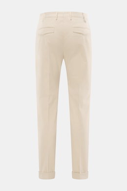 PT Torino Chino 'Master Fit' sand von hinten, Twill aus Baumwolle mit Cashmere, Regular Fit, schmal zulaufend, fixierter Saumaufschlag, Taschen.