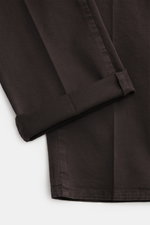 Close-up front view of PT Torino Chino 'Slim Fit' dunkelbraun cotton twill pants with soft touch, light stretch, French pockets, and cuff detail.
