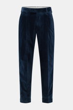 PT Torino Cordhose 'Rebel Fit' navy, frontale Nahaufnahme, Cord aus reiner Baumwolle, weich, leicht elastisch, tapered Fit, knöchellang, Bundhaken, Reißverschluss, Bundfalte, Uhrentasche, französische Taschen, Gesäßtaschen mit Patte, fixierter Saumaufschl
