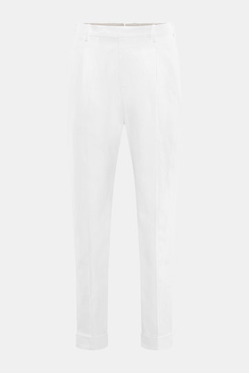 Front view of PT Torino Pants 'The Rebel' white in high-quality modal-cotton twill, tapered fit, regular thigh width, ankle length with zip fly and buttoned back pockets.