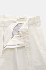 Close-up front view of PT Torino Cotton Trousers 'Carrot Fit' offwhite showing zipper, extended button placket, and waistband details.

Description: <p>With its short cut, stylish pleats, and an extended button placket, the 'Carrot Fit' trousers by PT TOR
