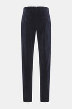 Incotex Cordhose navy aus Baumwoll-Cord, hinten gezeigt, Regular Fit, sehr schmal zulaufend, Zip Fly, doppelte Bundfalte, Taschen.