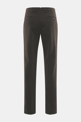 Briglia 1949 Chino 'Naviglio' dunkelbraun, Rückansicht, twill Baumwolle, garment dyed, Regular Fit, schmal zulaufend, Knopf-Gesäßtaschen, französische Taschen.