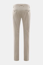 Mason's Chino 'Torinostyle' grey shown from the back, slim and tapered fit with zipper, waistband buttons, french pockets, piped back pockets with button, typical metal initial, made of a soft-touch mix of modal, cotton, and microfiber.