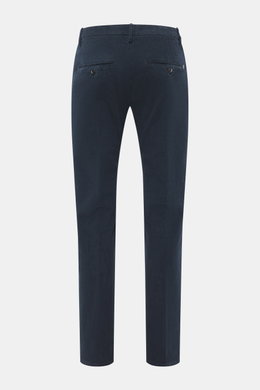 Rear view of Dondup Corduroy pants 'Spiritissimo' navy in slim fit with back button pockets, made from soft, elastic cotton fine cord.

Description: Especially comfortable, velvety fine cord made of elastic cotton makes the 'Spiritissimo' by DONDUP a must