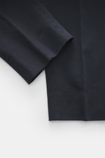 GTA Baumwollhose 'Davide' navy im Detail, Nahaufnahme von schmal zulaufendem Bein aus Baumwoll-Twill mit glattem Griff, Regular Fit.