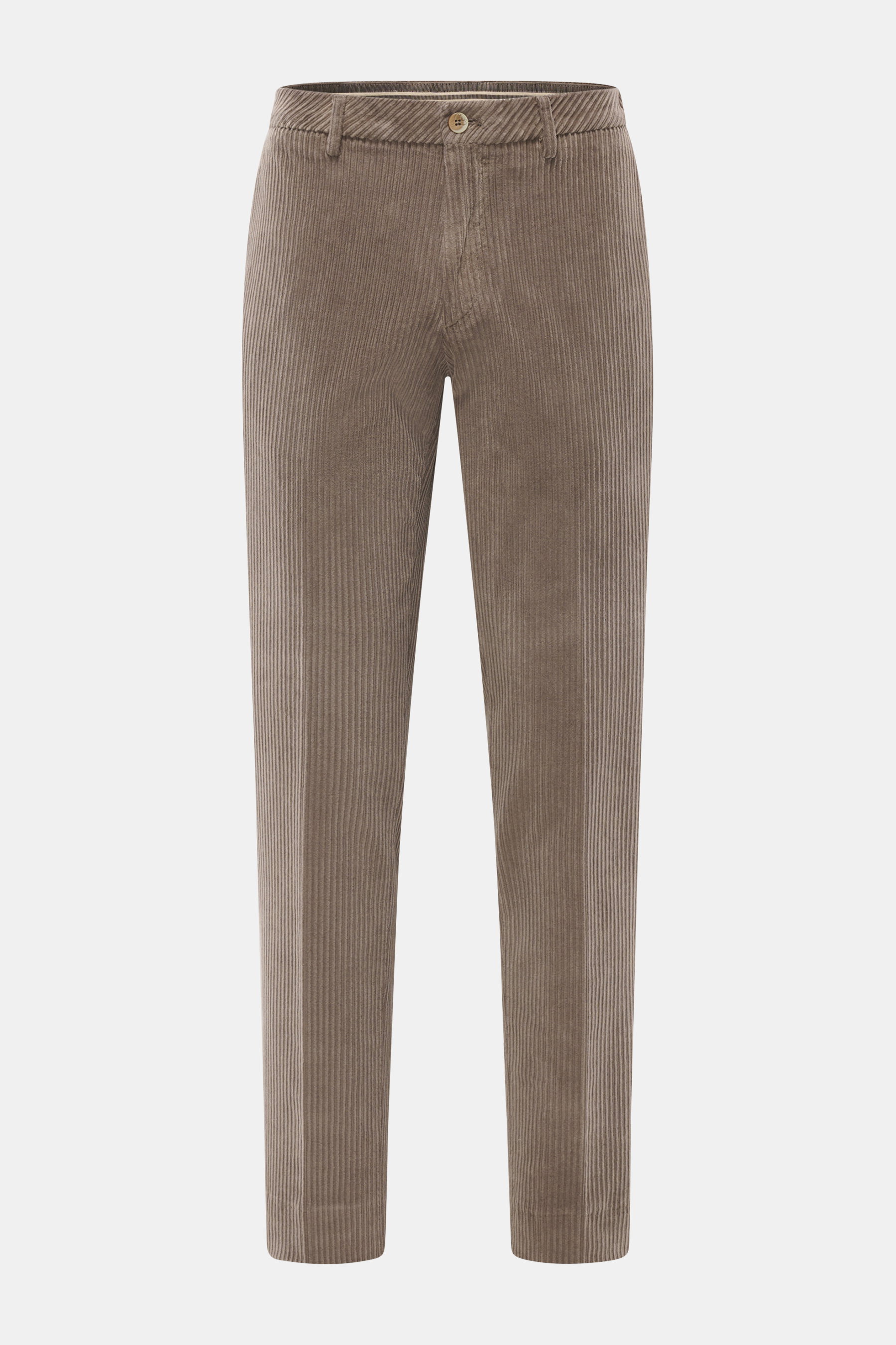 GTA Cordhose 'Davide' taupe, Frontansicht, Cord aus Baumwolle, elastische Qualität, glatter Griff, Regular Fit, schmal zulaufend, Reißverschluss, Bundknopf, innenliegendes elastisches Band, französische Taschen, kleines Logo-Detail, Gesäßtaschen mit Knopf