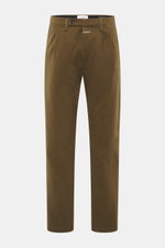 Frontale Nahaufnahme der Closed Baumwollhose 'Bergen Tapered' braun aus reiner Baumwolle mit Twill-Struktur, Tapered Fit und Bundhaken.