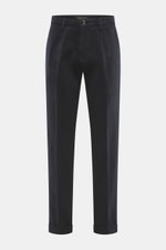 Michael Coal Chino 'Work Mc-Louis' navy, frontale Ansicht, twill aus reiner Baumwolle, markante Webstruktur, fester, weicher Griff, garment dyed, Slim Fit, knöchellang, schmal zulaufend, Reißverschluss, Bundknopf, französische Taschen, aufgesetzte Gesäßta