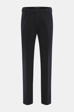 Front view of Michael Coal Cotton Pants navy, twill made of cotton with soft touch, tapered fit, regular thigh width, ankle length, narrowing, zipper and waistband hook, extended button tab, French pockets, and back pockets with flap.