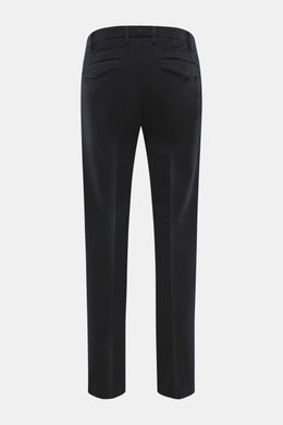 Back view of Michael Coal Cotton Pants navy in twill made of cotton with soft touch, tapered fit, regular thigh width, ankle length, narrowing, zipper and waistband hook, extended button tab, French pockets, and back pockets with flap.