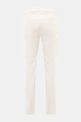 Michael Coal Cotton trousers cream shown from the back, twill made of cotton, stretch quality, soft touch, regular fit, very tapered, zipper and waistband button, extended button tab, French pockets, piped back pockets.