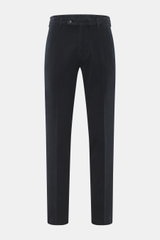 Michael Coal Baumwollhose dark navy, frontale Aufnahme, Twill aus Baumwolle, elastisch, weicher Griff, Regular Fit, sehr schmal zulaufend, Reißverschluss, Bundknopf, verlängerter Knopfriegel, französische Taschen, paspelierte Gesäßtaschen.