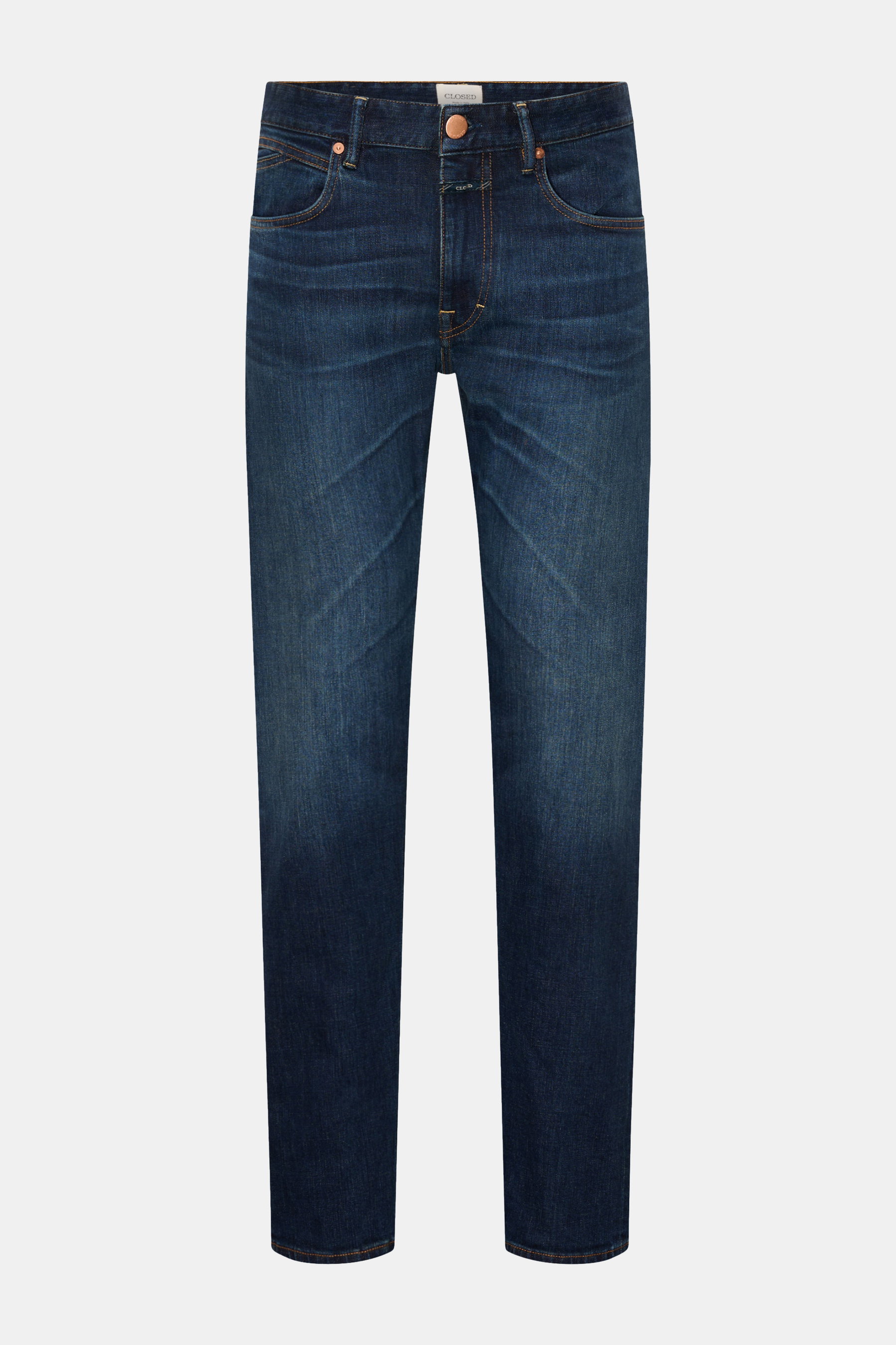 Closed Jeans 'Cooper' navy, Slim Fit, aus Baumwolle mit leichtem Stretch, Five-Pocket-Stil, Zip Fly, typisches CLOSED-Weblabel, frontal fotografiert.