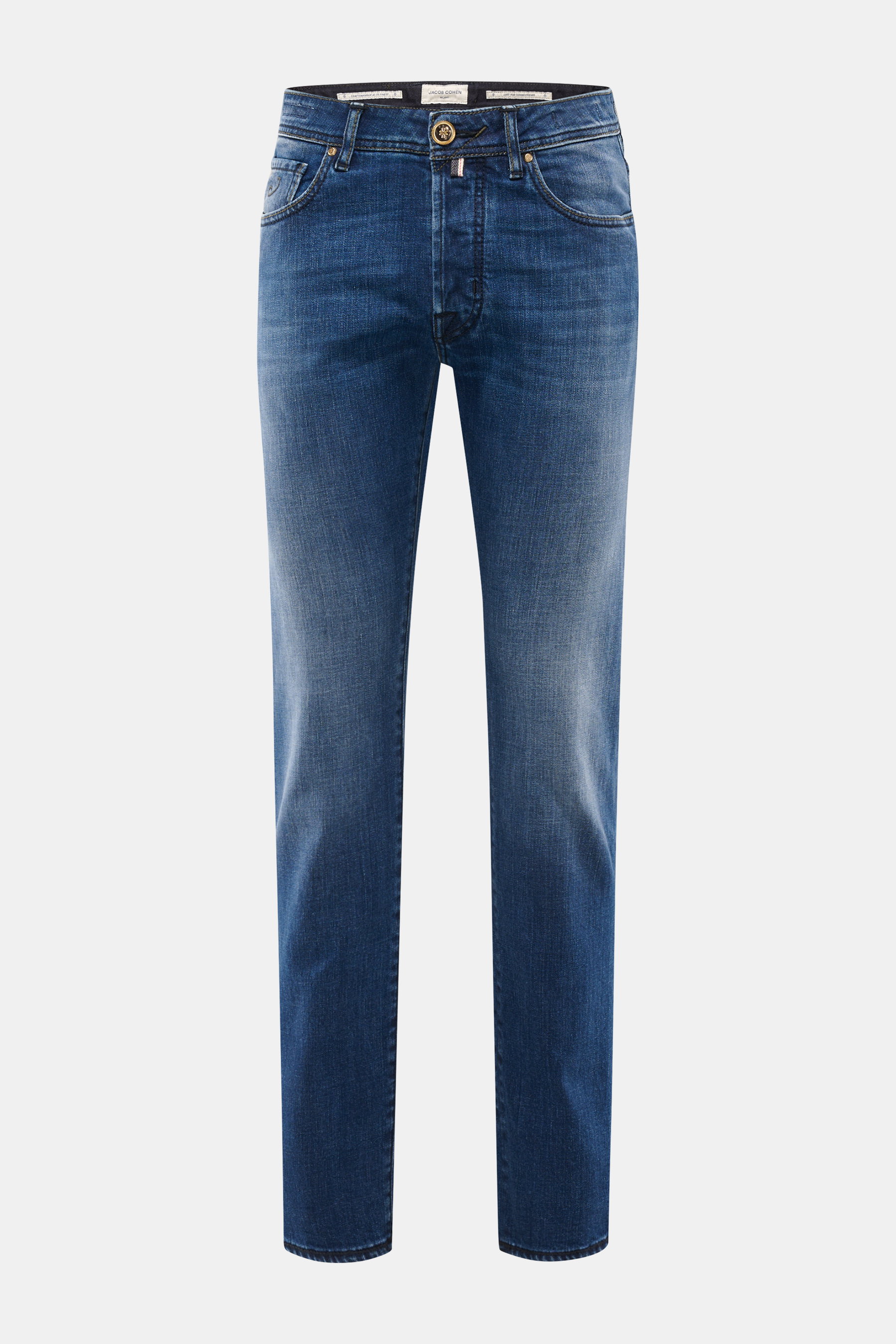 Jacob Cohen Jeans 'Bard LTD' dunkelblau, frontale Aufnahme, slim fit, Selvedge-Denim, Kalbfell-Patch mit Nummer, dezente Used-Waschung, Button Fly.