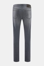 Jacob Cohen Jeans 'Bard Fast' grey, Rückansicht, slim Fit, elastischer Denim mit Used-Waschung, Leather Patch, Five-Pocket-Stil, schmal zulaufend.