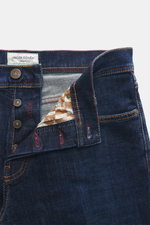 Close-up front view of Jacob Cohen Jeans 'Jude' dark blue showing button fly, contrasting seams, and leather patch on slightly elastic cotton denim.

Description: <p>With JACOB COHEN, you are always right when it comes to modern luxury in everyday life: T