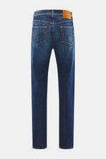 Jacob Cohen Jeans 'Edo' dunkelblau, Rückansicht mit Used-Waschung, Baumwoll-Denim, geradem Schnitt, Five-Pocket-Stil, Patch und Stitching.
