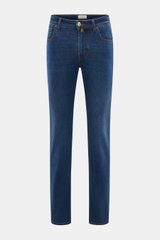 Jacob Cohen Jeans 'Bard Fast' dunkelblau, Slim Fit, schmal zulaufend, Frontansicht, elastischer Denim mit Used-Waschung, Leather Patch.