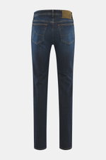 Rückansicht der Jacob Cohen Jeans 'Bard' graublau im Slim Fit mit Five-Pocket-Stil, Used-Waschung, Button Fly, Lederpatch und kontrastfarbenem Stitching.
