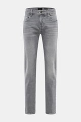 Frontansicht der 7 for all mankind Jeans 'Slimmy' grau mit komfortablem Stretch, authentischer Used-Waschung, Slim Fit, Zip Fly und Five-Pocket-Stil.