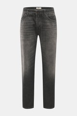 Vorderansicht der PT Torino Denim Jeans 'Barrel' dunkelgrau, knöchellang, gerader Schnitt, Tapered Fit, Denim aus reiner Baumwolle, weicher Griff, Button Fly, rückwärtiges Logo-Patch.