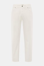 Front view of PT Torino Denim Jeans 'Barrel' offwhite, denim made of pure cotton, soft touch, tapered fit, straight cut, ankle length, button fly, rear logo patch.