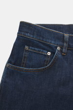 Close-up front view of PT Torino Denim Jeans 'Break Beat' navy showing pocket, contrast stitching, and textured cotton fabric with subtle wash.

Description: <p>The 'Break Beat' jeans by PT TORINO DENIM combines sturdy, slightly elastic cotton in a regula