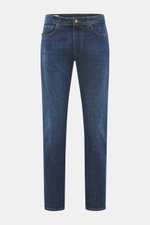 Incotex Jeans dunkelblau, frontal fotografiert, Slim Fit, Five-Pocket-Stil, Button Fly, Leather Patch, elastische Baumwolle, leicht schmal zulaufend, griffige Haptik.