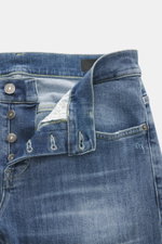 Dondup Jeans 'George' rauchblau aus elastischer Baumwolle, Button Fly, Five-Pocket-Stil, schmaler Schnitt, Detailfoto von vorne oben.