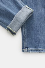 Dondup Jeans 'George' rauchblau, Detailansicht vom Beinumschlag, elastischer Denim, authentische Waschung, Skinny Fit, Five-Pocket-Stil.