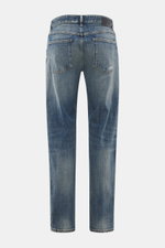 Closed Jeans 'Cooper' rauchblau von hinten, Regular Fit, Five-Pocket-Stil, leicht schmal zulaufend, aus elastischer Baumwolle mit authentischer Waschung.
