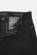 Moorer Jeans 'Milton' dark navy aus elastischer Baumwolle, Slim Fit, Five-Pocket, Zip Fly, Münztasche mit Sticklogo, Leather-Patch, Detailansicht Bund frontal