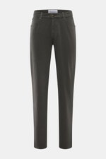 Front view of Barmas Venezia Jeans 'Denver' grey, denim made from cotton with cashmere, slightly elastic quality, soft touch, regular and tapered fit, five-pocket style, button fly, embossed leather patch.