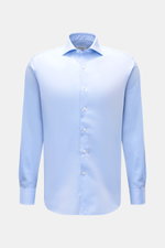 Gherardi Business Hemd Haifisch-Kragen hellblau, extra Slim Fit, Gabardine Baumwolle, glatter Griff, Sportmanschette, Frontansicht, gerundeter Saum.