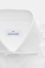 Gherardi Business Hemd Haifisch-Kragen weiß, Nahaufnahme von Kragen und französischer Knopfleiste, Premium-Baumwolle, Extra Slim Fit, Sportmanschette.
