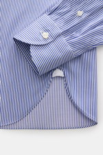 Close-up front view of Borrelli Business Shirt 'Luciano' Shark Collar navy/white striped showcasing slim fit, French placket, mother-of-pearl buttons, classic sport cuff, and rounded hemline in fine Sakellaridis cotton twill with a timeless striped patter