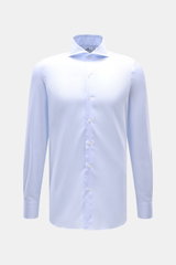 Finamore Business-Hemd 'Sergio Napoli' Haifisch-Kragen hellblau, frontale Ansicht, reine Giza-Baumwolle, glatter Griff, Regular Fit, extralange Ärmel, französische Knopfleiste, Sportmanschette, gerundeter Saum.