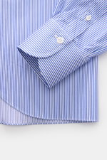 Finamore Business Shirt 'Sergio Napoli' Shark Collar Blue/White Striped viewed close-up from above, showing cuff and rounded hemline, crafted in smooth twill from rare Egyptian Giza-45 cotton with regular fit, extra-long sleeves, French placket, and class