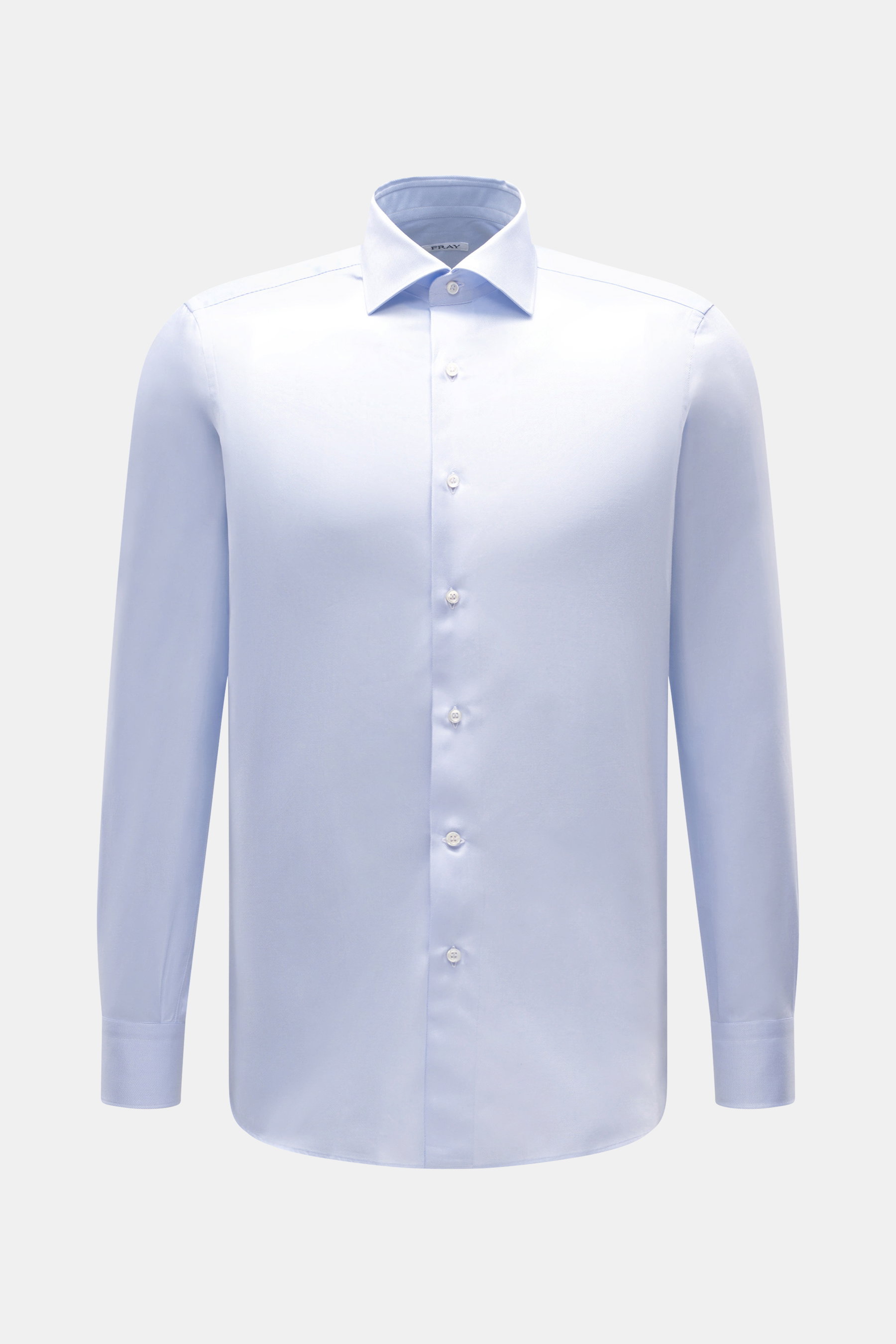 Fray Business Hemd Haifisch-Kragen 'Nello' pastellblau, Gabardine Baumwolle, Slim Fit, weicher Griff, Sportmanschette, gerundeter Saum, frontal fotografiert.