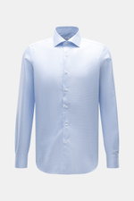 Front view of Fray Business Shirt Shark Collar 'Nello' light blue/white patterned, pure cotton, smooth feel, micro houndstooth pattern, Slim Fit, shark collar, classic sport cuff, slightly rounded hemline.