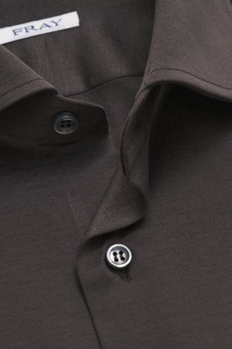 Close-up front view of the Fray Jersey shirt kent collar 'Gabriel' dark gray, showing pure cotton fabric, soft touch, slim fit, kent collar, classic sport cuff, back waist darts, and extended back.