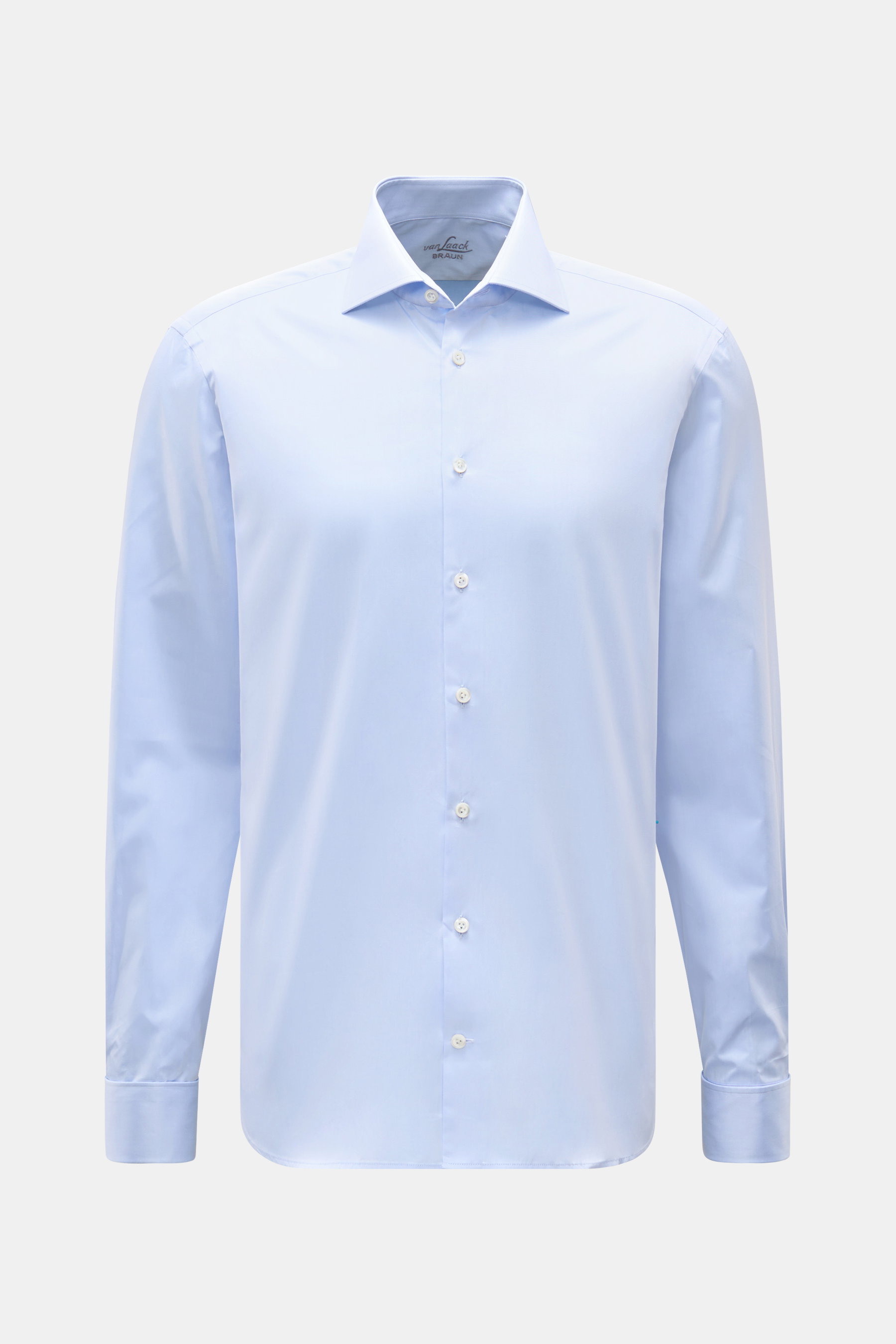 van Laack Business Hemd 'Rivara Tailored Fit' Haifisch-Kragen hellblau, Twill Baumwolle, weicher Griff, französische Knopfleiste, Umschlagmanschette, extralange Ärmel, Taillenabnäher, gerundeter Saum, frontale Ansicht.