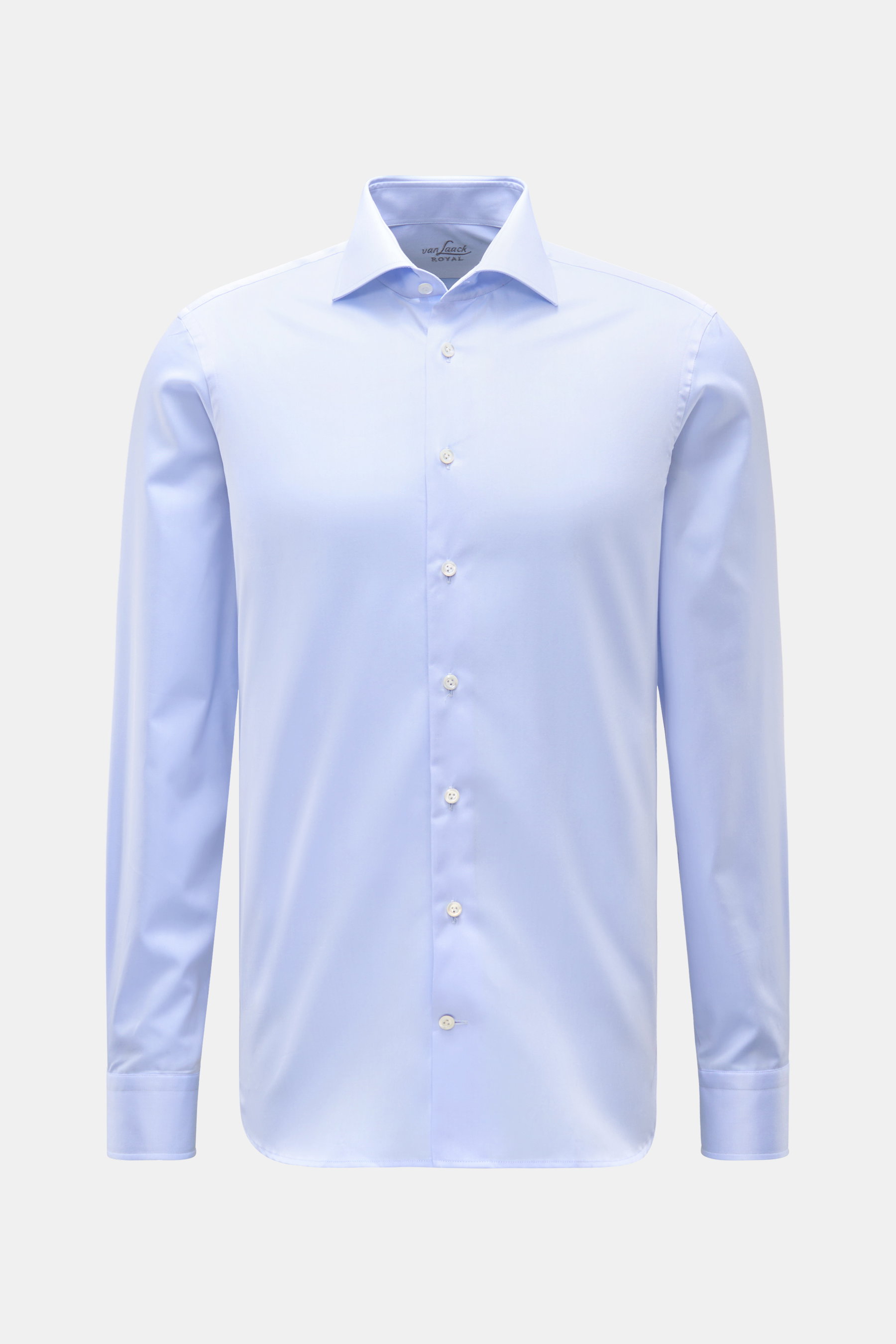 Frontale Aufnahme des hellblauen van Laack Business Hemd 'Rivara Slim Fit' Haifisch-Kragen, Twill Baumwolle, weicher Griff, Slim Fit, französische Knopfleiste, klassische Sportmanschette, extralange Ärmel, rückwärtige Taillenabnäher, leicht gerundeter Sau