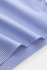 Borrelli Business Hemd 'Nando' Haifisch-Kragen dunkelblau/weiß gestreift, Nahaufnahme Saumverlauf, Popeline aus reiner Baumwolle, leichter Griff, Slim Fit.